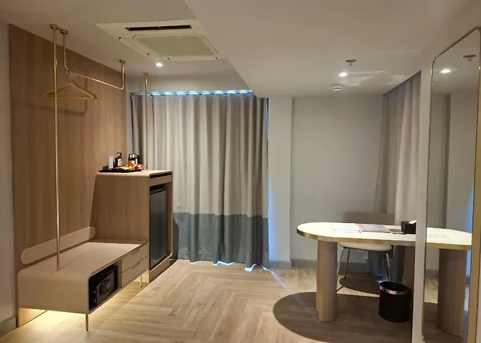 The Quarter Ladprao By Uhg Hotel 4*